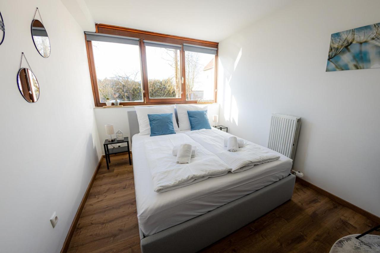 Come4Stay Passau - Holzheim I Modern I Wlan I Kueche I Parkplatz I Smarttv Mit Netflix Extérieur photo