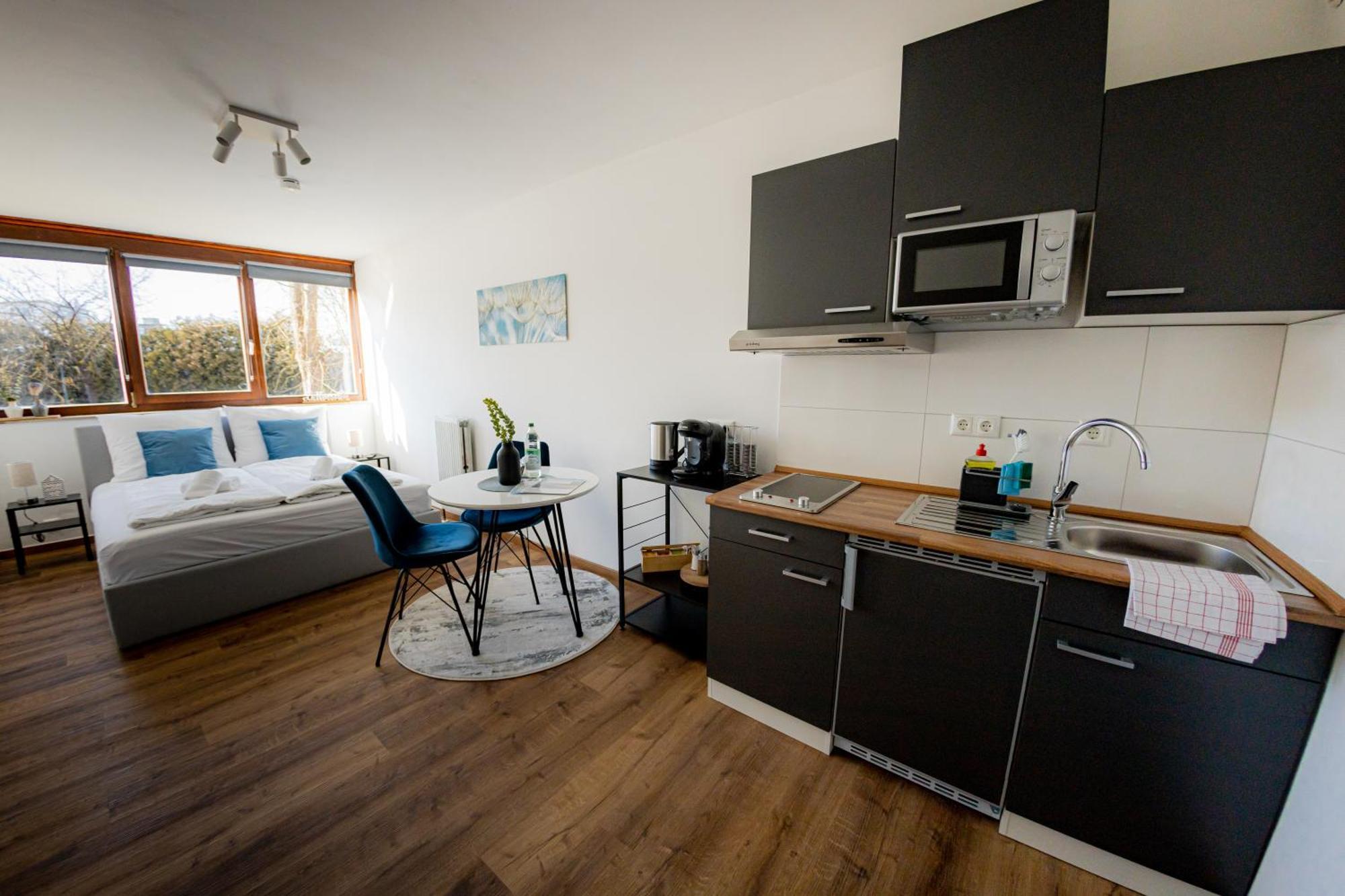 Come4Stay Passau - Holzheim I Modern I Wlan I Kueche I Parkplatz I Smarttv Mit Netflix Extérieur photo